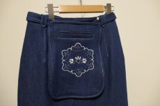 画像2: DECO depuis 1985 MOTIF LACE EMBROIDERY POCKET SKIRT (2)