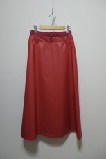 画像1: KISHIDAMIKI faux leather midi skirt (1)